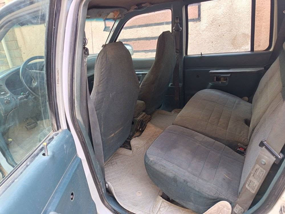 فورد أكسبلور 1996 وارد كندي رقم بابل انكليزي باسمي تحويل محرك محور vvvti 3000 لاتنقيص ولاتبخير كير اوتوماتيك حداديه واكسل مكفولات الباتري جديد شاد ال ويل جارجر تبريد مايشتغل مكاني كربلاء الحر ***********
