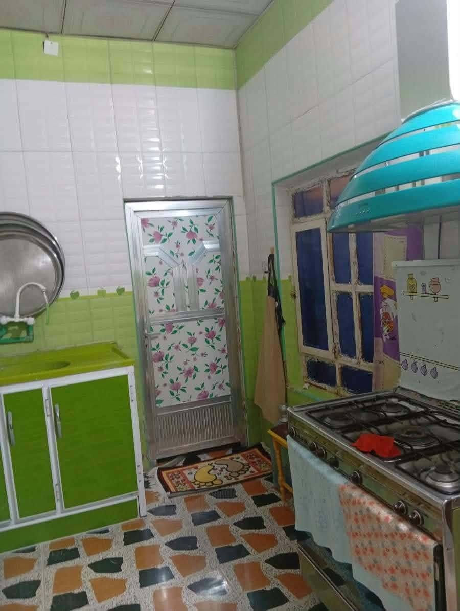 بيت للبيع مساحته ١٠٠ متر زراعي الجربوعيه الثانيه شارع علي الظاهر بناء طابوك للإستفسار الاتصال على الرقم *********** او مراسلة الصفحه
