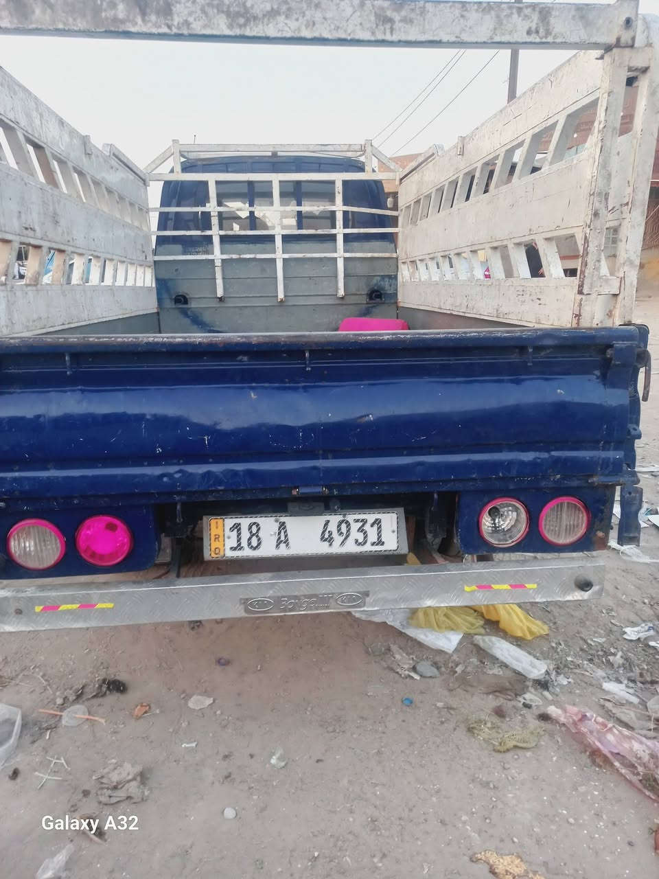 مديل الفين وسبعه كير ومكينه مكفولات 
سعر ثنين وسبعين لمكان كربلاء رقم تواصل ***********

نص مكتوب في الصور:
- Galaxy A32