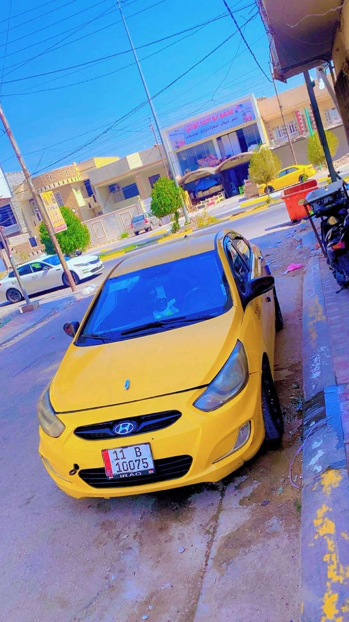 كسنت مديل 12 بسمي مصفره هيه غرمان سعر 69 معه مجال كير محرك خير من الله ***********رقم بغداد عنواني كربلاء الحر  سنويه جديده
