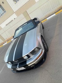 ….. للبيع فور موستنك 2009  محرك ٤٠٠٠ جديد مال كصة  تبريد منضومه جديدة ...