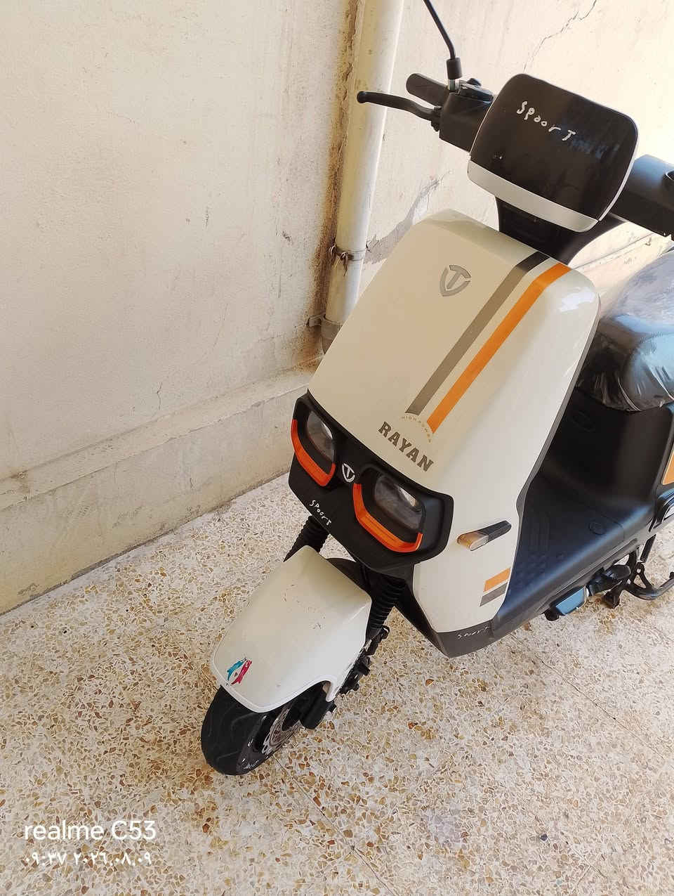 ماطور للبيع ريان ابو عيون  نظافه فول شرط كلو عل فحص ماطور خير من الله باترياتو يقرون 11 شرط مستخدم  شهرين فقط السعر 875 بي مجال شي قليل 
رقم الهاتف ***********
