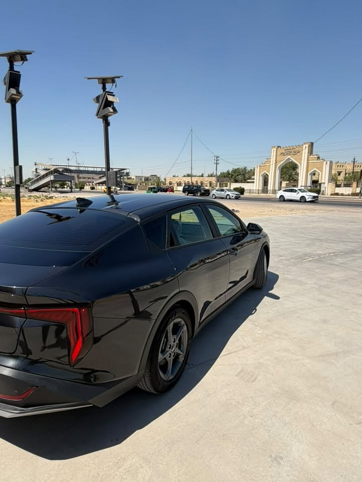 كيا K4 ٢٠٢٥ • بدون صبغ • محرك ٢٠٠٠