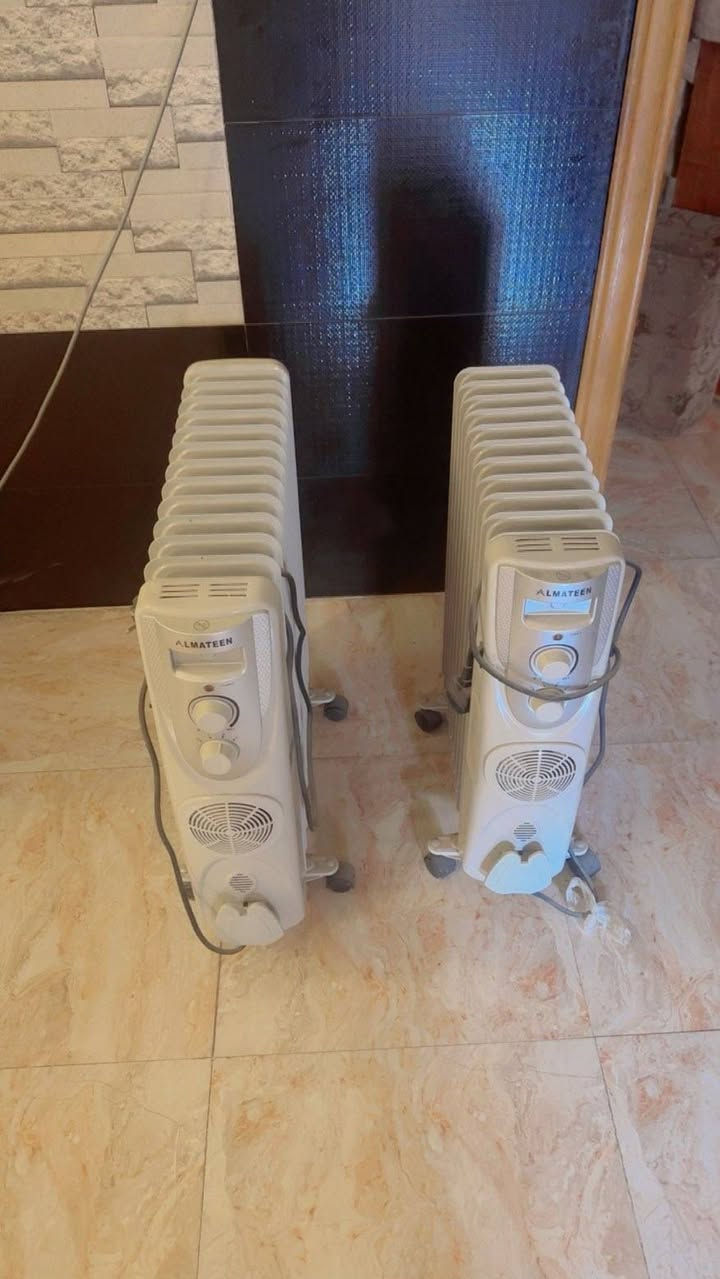 للبيع غراض بيت جدد ونضيفات استخدام فقط سبع أشهر البيع لغرض السفر وكلشي بسعره ولحد يجي عباله متوازي يدور رخيص ليحب يتصل ***********
