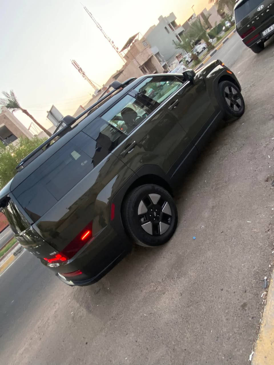سنتافي وارد امريكي هايبرد موديل ٢٠٢٥ دخول جديد مرقم بغداد ماشيه ٢٥٠٠   جاهزه السياره اي نقص مابيها مكينه ١٦٠٠ حادثها خارجي بدون دواخل تبديل بنيد  وبيها شخط بل جاملغ الخلفي الايسر ايرباك مرجعي سستم كامل  السياره فول ما عده فتحه السعر ١٩٢٠٠$موجود بغداد شارع فلسطين للأستفسار ***********
