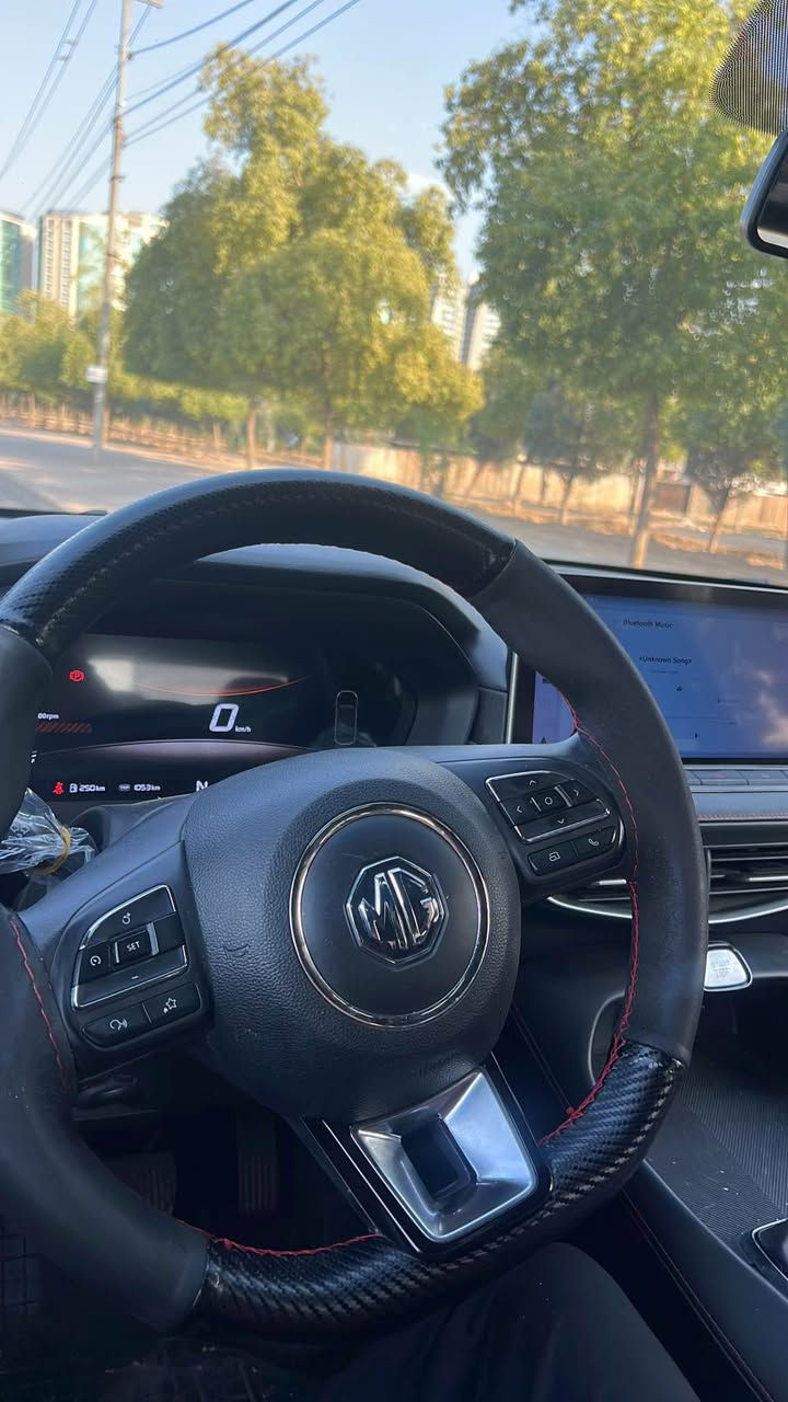 Mg gt5 فول مواصفات قةپات 
٥ كاميرا گيچ ئةليكترؤني ئاوئنه شةفت سلايد فول فول ٢٧ هةزار رؤيه گئرو مةكينه بةشةرت بةناوكردن بةشةرت *********** أربيل, العراق
