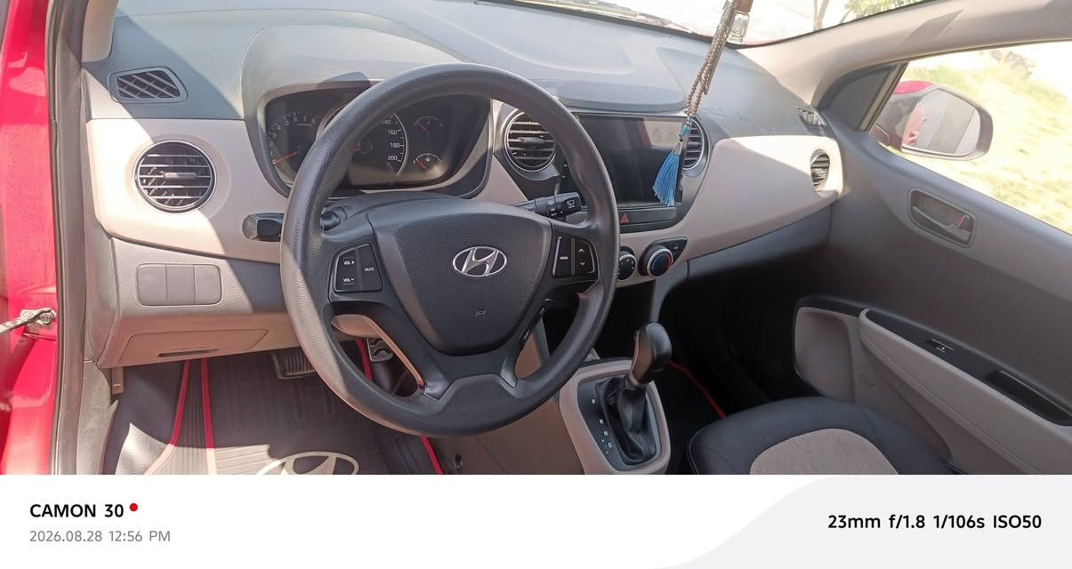 هونداي i10
موديل ٢٠١٥ 
ماشية ٦٢
جاهزة من كلشي 
السعر ٨٥
وبهة مجال حك الجية 
للاستفسار ‏‪***********‬‏

