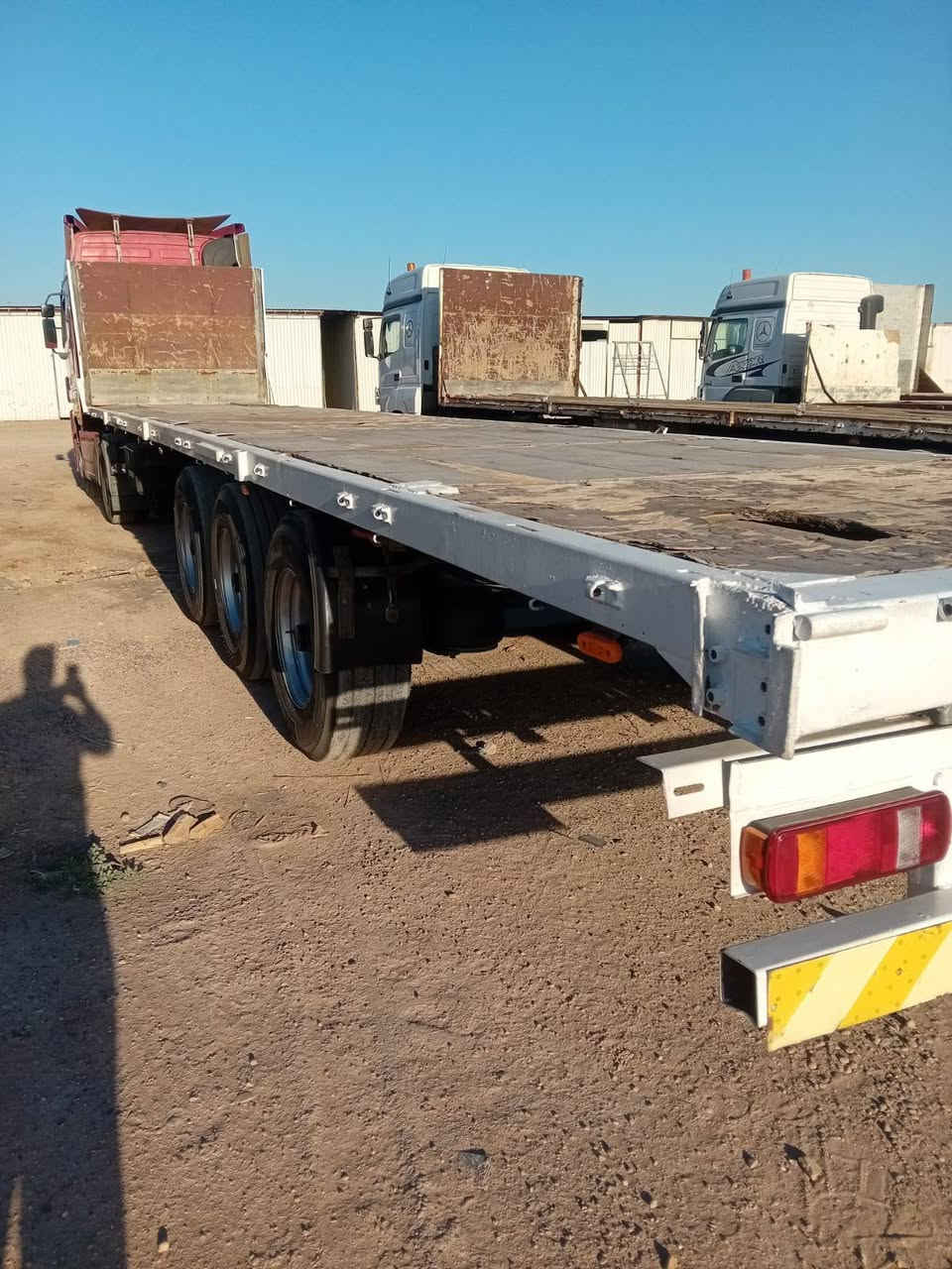 السلام عليكم لبيع عربانه وربيه ١٣و٦٠ مكفوله مكاني بغداد ليوسفيه سعر ٤٠وبيهه مجال رقم ***********
