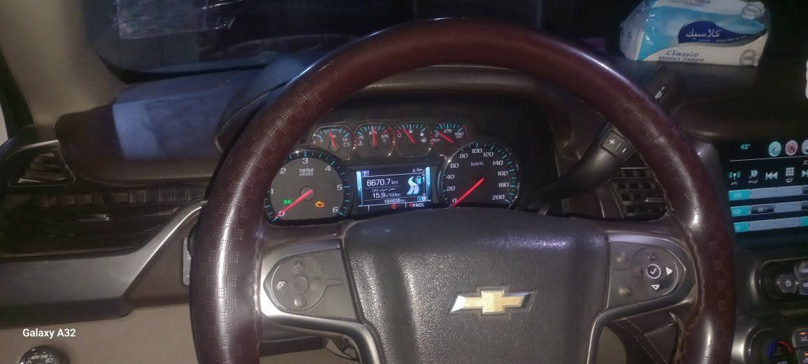 السلام عليكم
 تاهو للبيع مديل 2019 رقم بغداد باسمي خليجيLT بيها صبغ اثر شخوط بدون اي ضربة بيها بابين وجاملغ وقليل بالبنيد
محرك وكير وحدادة وتبريد خير من الله 
شرط مكفوله من كل شي بس الصبغ الي مذكور
مكاني البصرة الزبير
الاتصال على الرقم ***********
