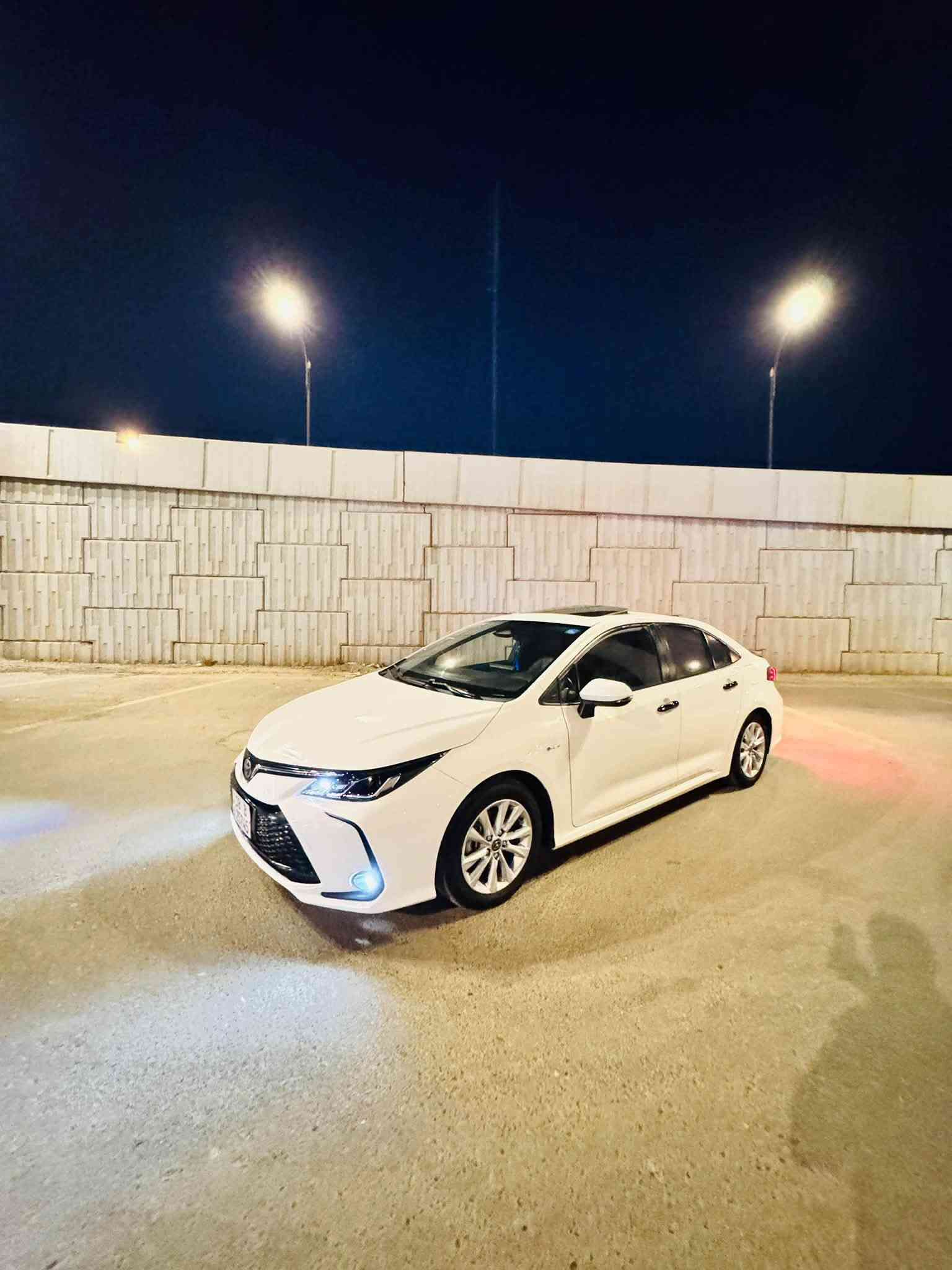 السلام عليكم كورلا خليجي هايبرد
موديل 25 كفاله رقم بابل بسمي تحويل مباشر 
ماشيه 28 مواصفات معروفه 
مكاني بابل حله ***********
