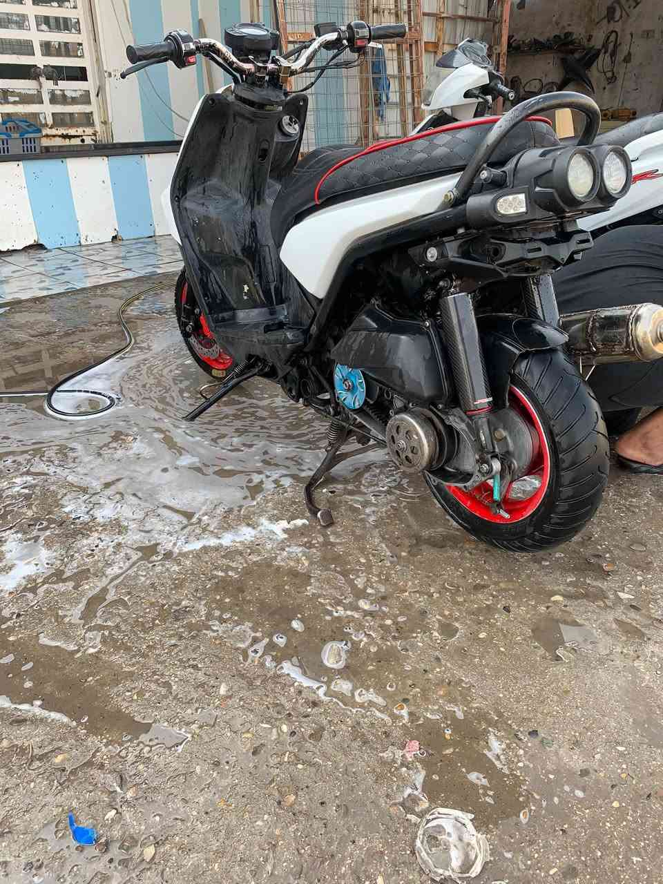 السلام عليكم سكنس جبلي مديل ١٦ مكينه ٥٩ شلعه معدل هاون قويه كلش نوزل ٨ كلج رياضي كشن رياضي صالنصه بوري عدل اصليه صوت وزه تايرات جدد ادامه كامله مراوس بعدله نضيفه أو بيع ٧٠٠ وبيها مجال مكاني بغداد شهداء البياع رقم *********** واتساب
