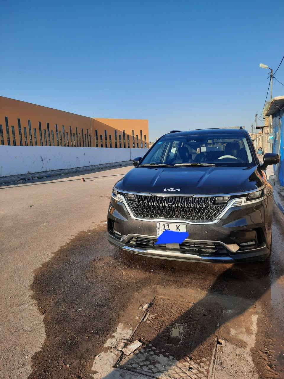 بسم الله
بيع او مراوس ترهم 
#كيا_كرنفال. 2024 #SX-prestige #برستيج وارد امريكي فول 1/1 
رقم بغداد بسمي تحويل ثاني يوم
‏Kia# Carnival Mpv SX-Prestige2024   3.5L

                  حجم المكينه : 3500 V6
        
الضرر :  جاملغ و بنيد مبدلات اصلي ومصبوغات 
    
#مواصفاتها 
فتحتين سقف
1.شاشه 
2.كامرات 360 امامي وخلفي وجانبي وداخل السيارة هم كامره 
3.بصمه
4. نظام ايكو + سبورت + سمارت
5.ويل كب 
6. تشغيل عن بعد
7.حساسات خلفي امامي وجانبي
8.بيبان كهرباء اثنيهن 
9.لايتات لد
10.لايتات زنون
11.بكلايتات لد
12.اشاير بالمري
13.رادارات 360 امامي وخلفي وجانبي
14.كشنات جلد 
15.ثلاث قطع تبريد
16.هيترات بالكشنات حار بارد
17.هندبريك بصمه
18.شحن وايرليس
19.هيتر بالاستيرن
20.كشافات 
21.مري شفط +قلاب من ترجع ع بك تنزل للأسفل + كامره 
22.كشنات كهرباء 
23.كشن السايق ميمري
24.تحديد مسار
25.الكشنات الخلفيه سياحي+تدفئه و تبريد
فول موصفات 1/1 جاهزه 
السيارة جديدة بمعنى الكلمه 
مكان السياره /السماوه 
للأستفسار واتساب 
***********
إعادة النشر سبب الوعود الكاذبه
