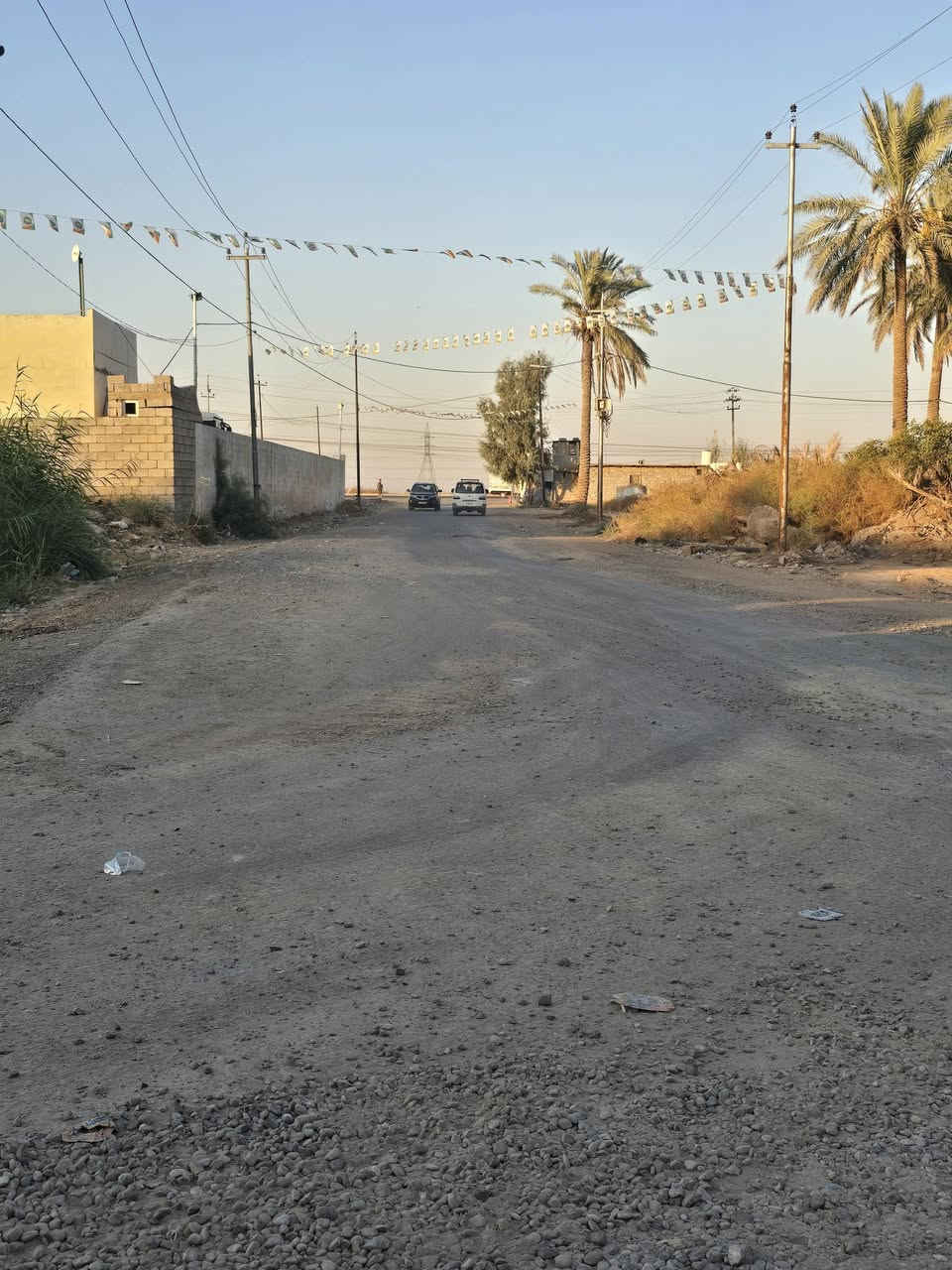 السلام عليكم
توجد قطعه ارض مساحه ٣٢٥ متر سند ٢٥ 
قريبه على الشارع العام الرابط بعقوبه خالص 
الأسود المحموديه بصف جمله بيت حراز
بل شارع مال الجامع احمد الصالح مقابيل بيوت دكتور ياس
***********
