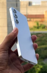 S24 PLUS 256 كامل ملحقات نظيف  07838667772واتساب 625الف