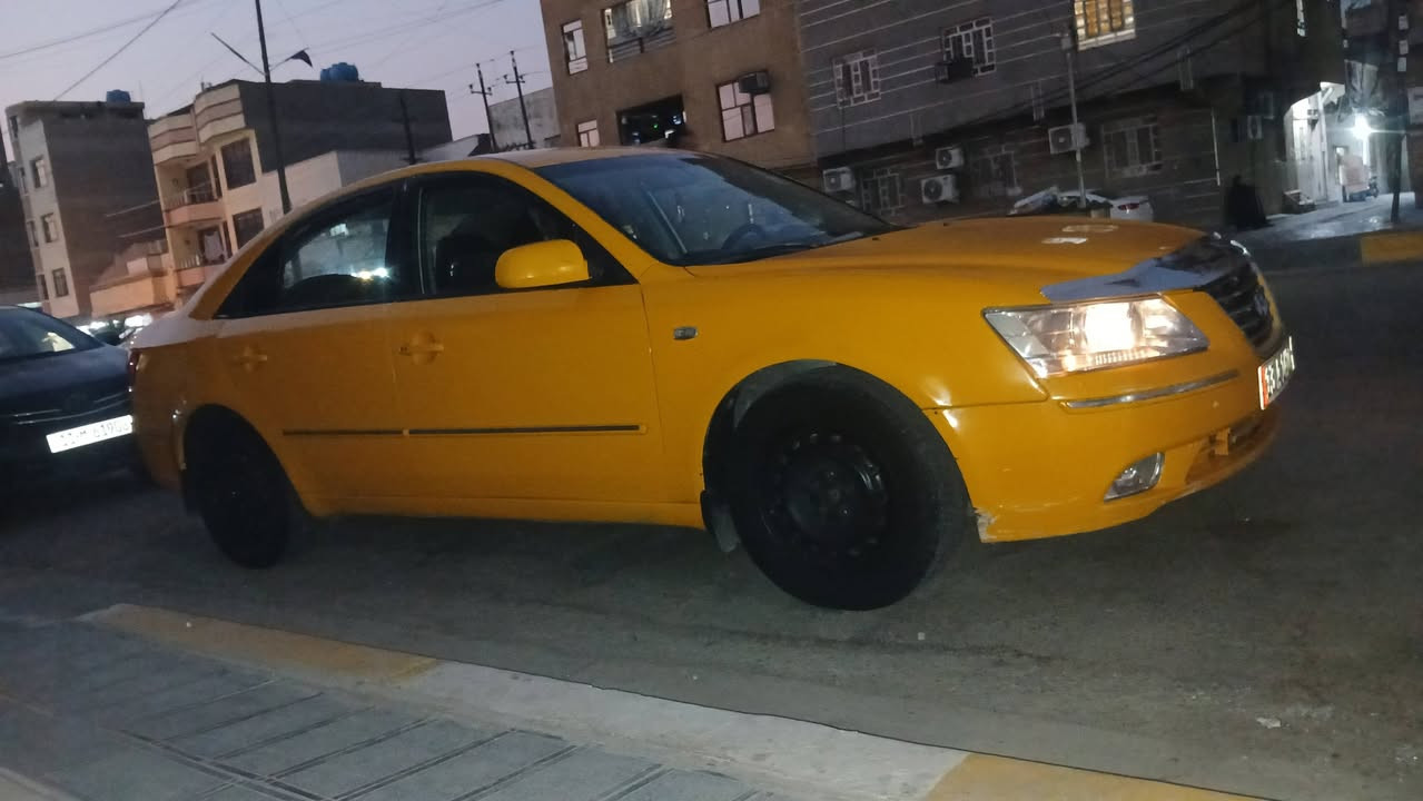 سلام عليكم للبيع سوناتا ٢٠١٠ خليجي مبدل بيه بس جنطه مكينه وكير جديد صدر خير من الله سياره مناقصه شي سياره جديده معنا كلمه السعر ٧٣ وبيه مجال بسيط مكان بغداد الكاضميه *********** لا متواجد عله فيس
