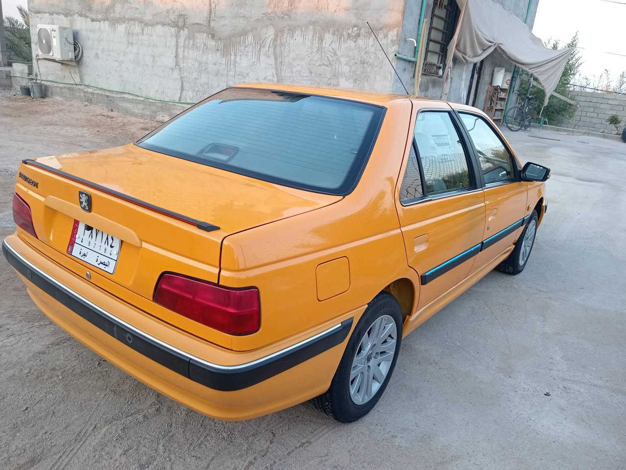 سلام عليكم بيجو مديل 2021 كفاله السياره  ماشيه 53 الف حقيقي سياره اقصاد نهايت 27 السعر 65 العنوان الهارثه الرقم***********
