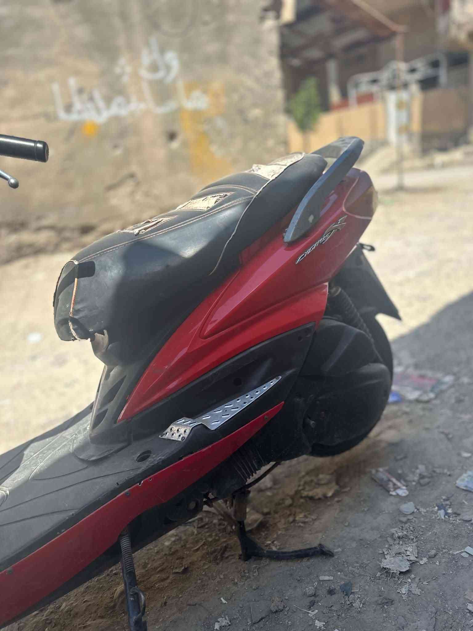 السلام عليكم
سكنس فحل للبيع جاهزه شغاله ورخيصه المكان ذي قار الرفاعي 
سعر خاص لو انتصال عل رقم ***********
***********
