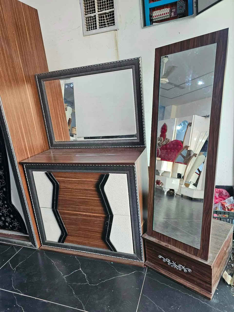 غرفة نوم تركي  نظيف للبيع 6 قطعة ‏سعر 275
واتساب (***********)

