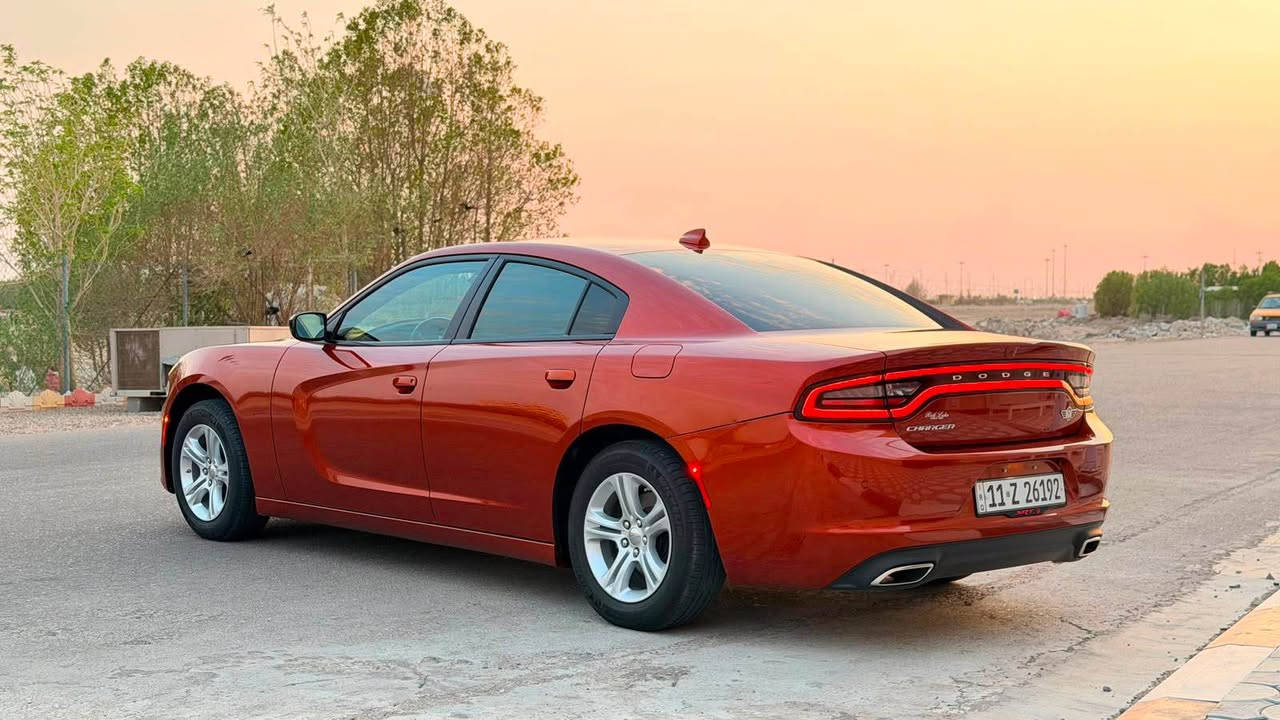 دوج جاجر SXT موديل 2023 أصل رقم بغداد تحويل ثاني يوم 
السيارة جديده حيل 
حادث بسيط صبغ خشم الچاملغ الامامي وربع البنيد 
بدون دواخل بدون ايرباك وصور الحادث موجوده 
ماشيه 30 ميل جاهزه من كلشي ، مكاني البصرة 
السعر 250 وبيها مجال ان شاء الله 
*********** البصرة, العراق
