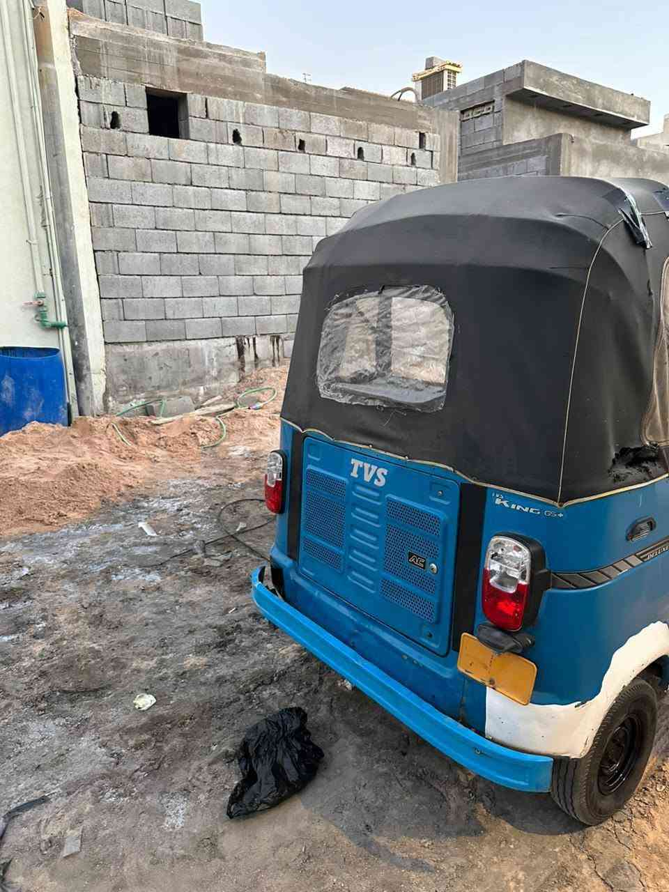 يالله سلام عليكم تكتك للبيع موديل 20 تخم تاير جديد كهربيات شغاله اوراق مكينه مبدله كلجات وجبنه مال الدهن سعرهه 3300وبيه مجال العنوان بصره التنومه ***********
