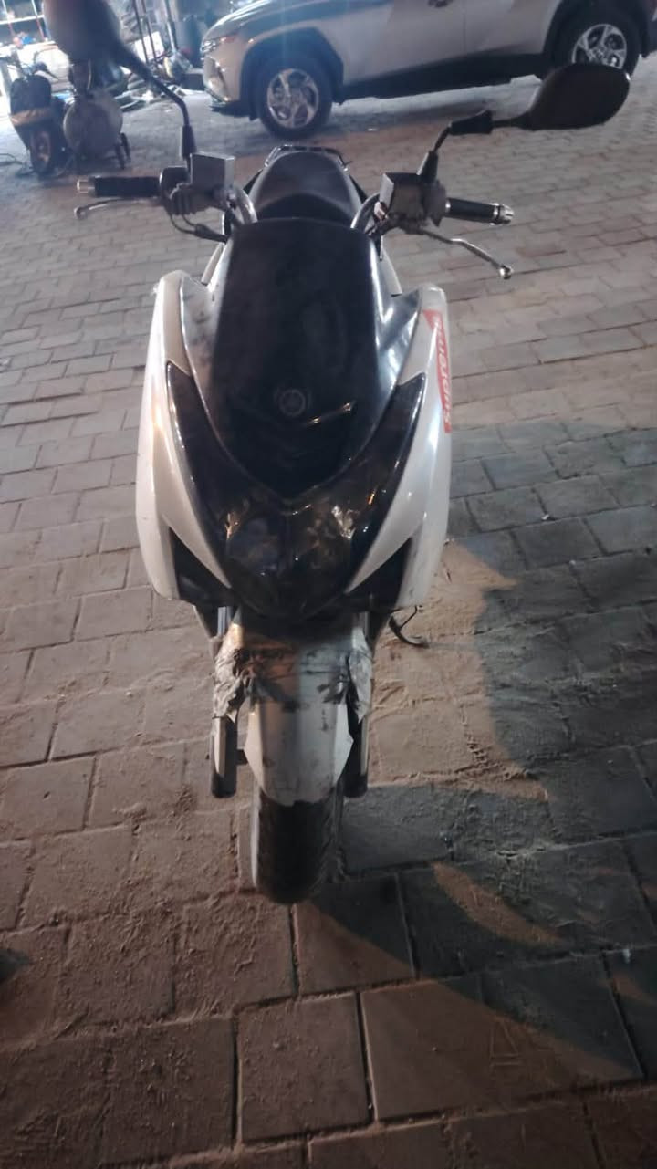 ماجستا اس  رياضي محركها مسحوب منزله رمبه ابيع كوم حيديد الدراجه عوزها تجفيت ومابيها شي الدراجه شغاله كهربائيات وكلشي السعر 350 مكانها مدينه الصدر ***********
