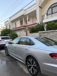 باسات موديل 21 رقم اربيل بيه قطعتين السياره مرتبه ونضيفه مال جنايه كير...