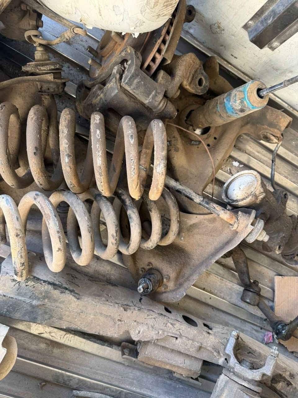 غراض بلايزر ۲۰۰۰ للبيع عنوان سليمانية ***********
