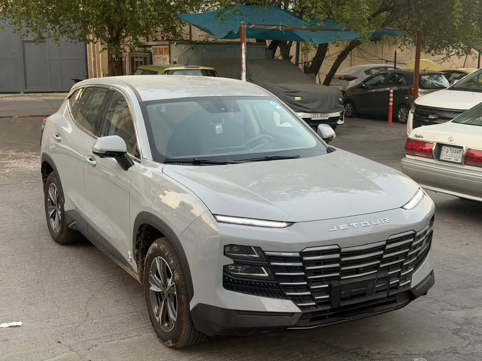 جيتور داشنك كونفورت جديده على وضع الشركه
ماشيه ٦٠٠٠بعدها على وضع الشركه جديده

مواصفات الكونفورت الاعتياديه رقم بغداد

موديل 2026

السياره بيه ارضيات حوضيه كامله مع الصندوك

مكان السياره بغداد مجمع الصالحيه

مقابل مجلس محافظة بغداد

السعر ٢٤٣٠٠ قابل للتفاوض

للاستفسار

م عدي ***********
