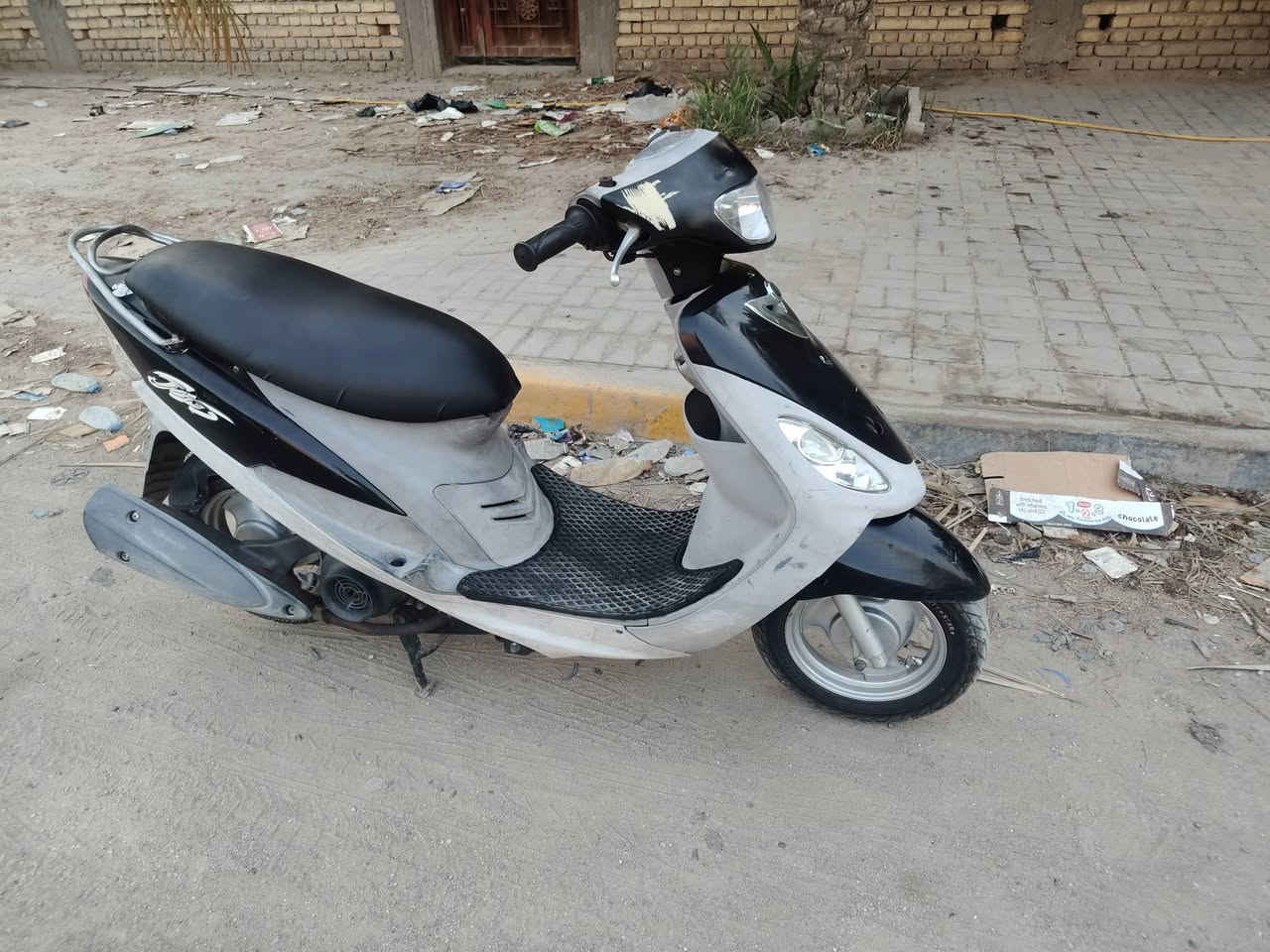 للبيع ماكس حاويه حته عضمته ما مسحوكه جديده الدراجه السعر 975 وبيه مجال قليل الاتصال ***********

