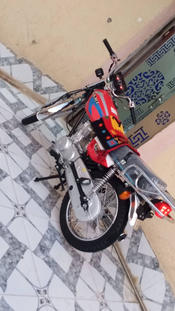 سلام عليكم نامه شلامجه للبيع كفاله مديل27
ب 850

وبيه مجال مكان كربلاء طوريج ***********
