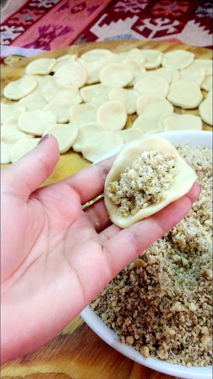شتغل حسب طلب الزبون ولي تحب تحجز راسلو صفحه
واتساب الحجز قبل يوم عيني ***********
