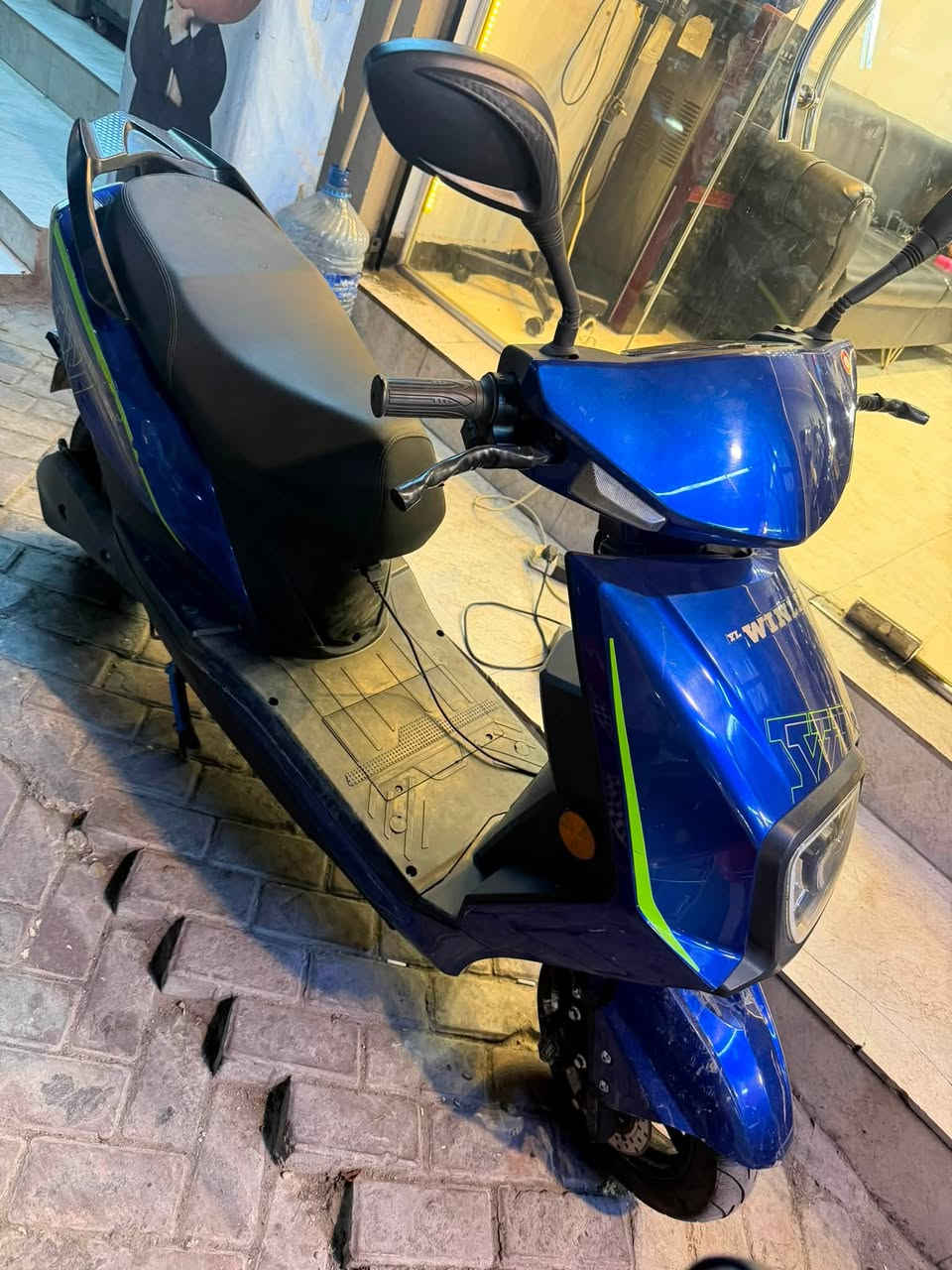دراجة سكنس شحن للبيع بطاريات جديده ع فحص سعر 500 بيها مجال مكاني بغداد اعظمية للتواصل خاص او رقم 
***********
