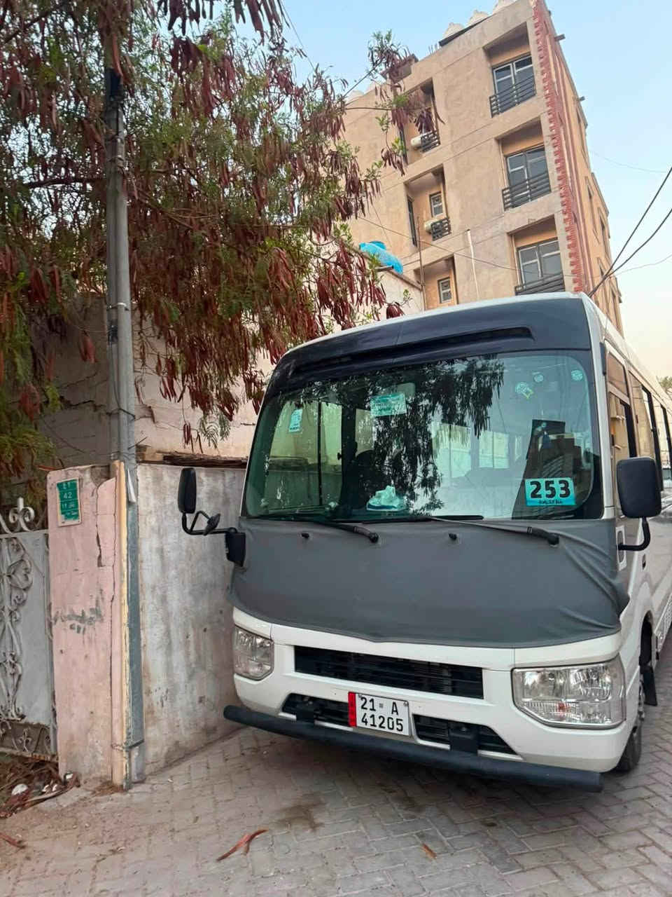 سلام عليكم كوستر 17 للبيع بيه ربع بجم بخ وره باب عبريه هم بيه بخ وبيه سياره تبريد محور صدر  قبل فترا فتاح  تخم تاير برجستون   قلابي ستاركس دروعه خلفي امامي سياره سعرها 415 

***********كرادة

