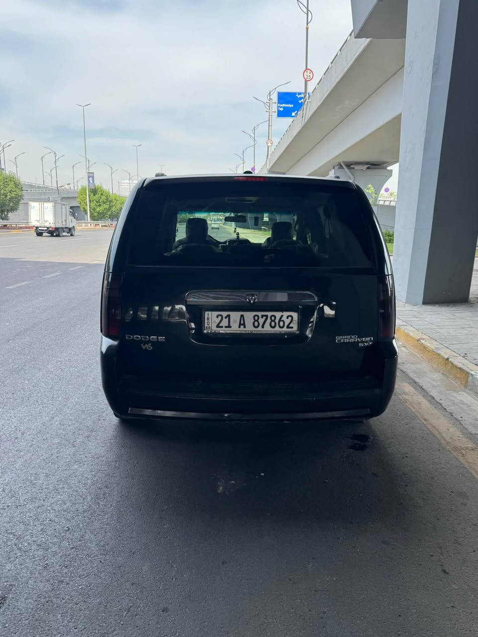 دودج كرفان • ٢٠٠٩ • بدون صبغ