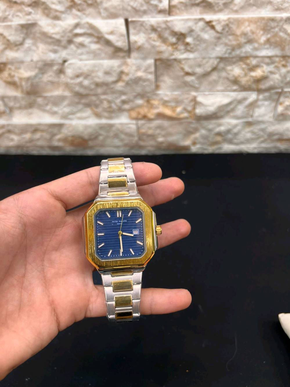 ⌚✨ أناقة الوقت تبدأ من هنا ✨⌚

🔥 ساعات راقية بتصاميم عصرية وفخمة
💎 جودة وأناقة تليق بكل مناسبة
🎁 اختيار مثالي إلك أو هدية لشخص تحبه

📦 توصيل لجميع أنحاء العراق 🇮🇶
💰 أسعار مناسبة ومنافسة
📲 للطلب والاستفسار واتساب: ***********

✨ لا تخلي الوقت يمشي بدون أناقة…
⌚ اختار ساعتك وخلي حضورك يحچي عنك 🖤

━━━━━━━━━━━━
👑 الجود لبيع الساعات
⌚ وقتك… يستاهل الفخامة ✨