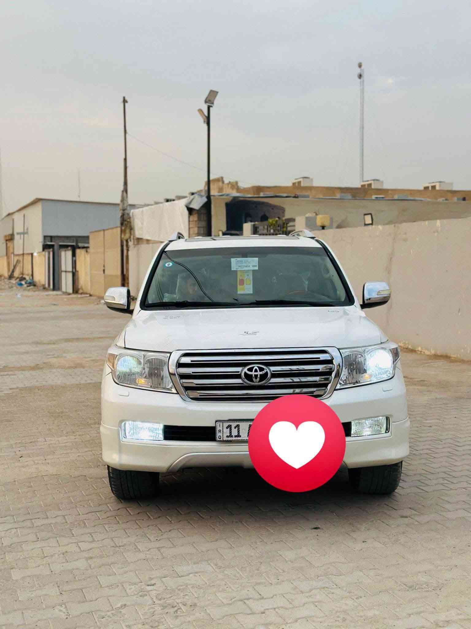 لاندكروز VXR • مكينه ٥.٧ • ماشيه ١٢٠ الف