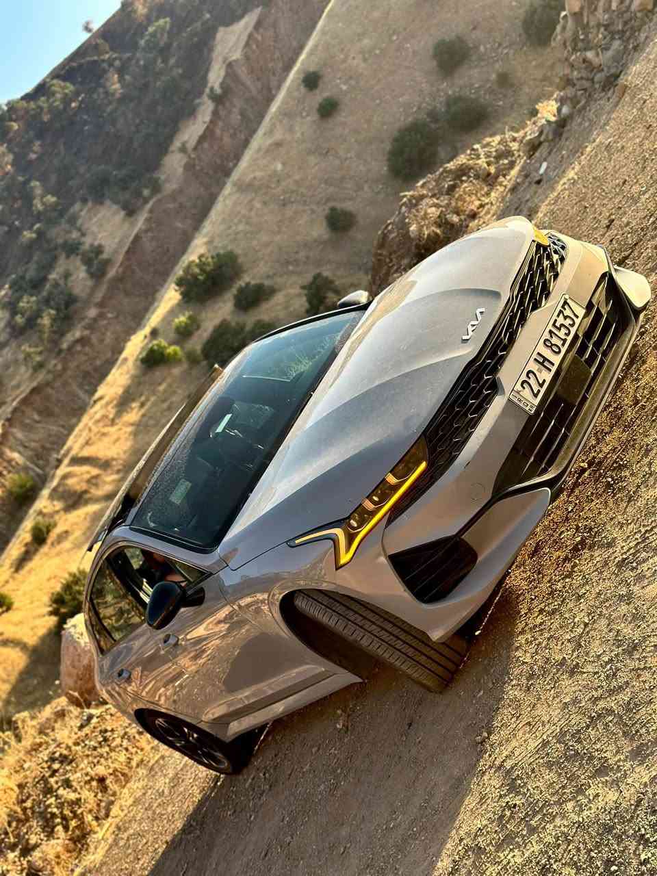 K5 gt line. 1600 T 
للبيع كي فايف موديل 2022

السياره استخدام نظيف جدا وترايها حلو السياره 
ماشيه 110000 كيلو متر حقيقي.  بدون اي خلل 

صيانه دوريه اول باول. تفاصيل كامله بالسياره. 
دهن اكسادو بانزين محسن فقط 

١- بانوراما طكتين 
٢- تبريد منفصل
٣- قياده اليه 
٤- بصمه
٥ - تشغيل عن بعد 
٦- رادارات. امامي خلفي جانبي 
٧ - نقطه عمياء 
٨- لد امامي خلفي 
٩-داخل احمر 
١٠-ضايفلها عزل جام درجه اولى مال حراره 
 والموصفات البقيه لليعرفلها جنايه الكي فايف 

مكانها بغداد. رقم اربيل باسمي تحويل مباشر  بدون اي وكاله 

لونها اسمنتي. بيها قطعه وحده صبغ. ( بنيد بدون ايرباك ) وبيها بارد جاملع امامي وشويه من الباب 

هذا كل الي بيها.  السياره ناصبه ومرتبه وجاهزه بدون اي نقص 

***********
