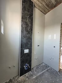 خلفة سيراميك بورسلين مرمر درجه اولى تطبيق ماده خبط تسليم هندسي شغل هند...