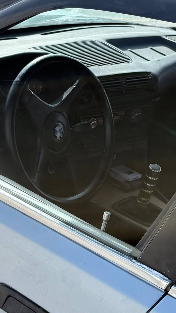 bmw 525 أصل كير عادي
bmw  525بي ام دبليو 
كير عادي 
فتحة شغالة 100٪
موديل 1992
رقم اربيل هزة و سنوية جديدة تحويل
السعر 58 و بيهه مجال 
المكان بصرة 
***********
