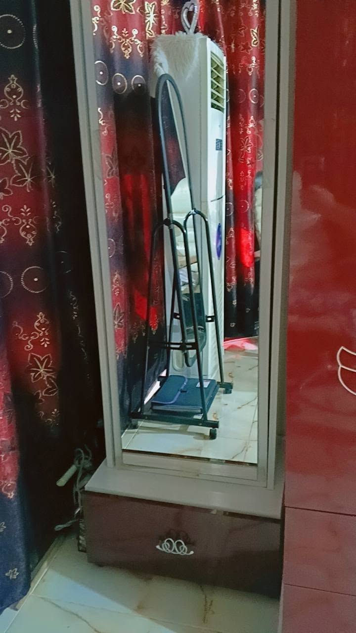 غرفه تركيه للبيع نضيفه حيل ديالى بعقوبه ***********
