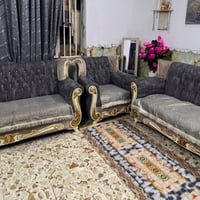 تخم • نظيف • صوفا