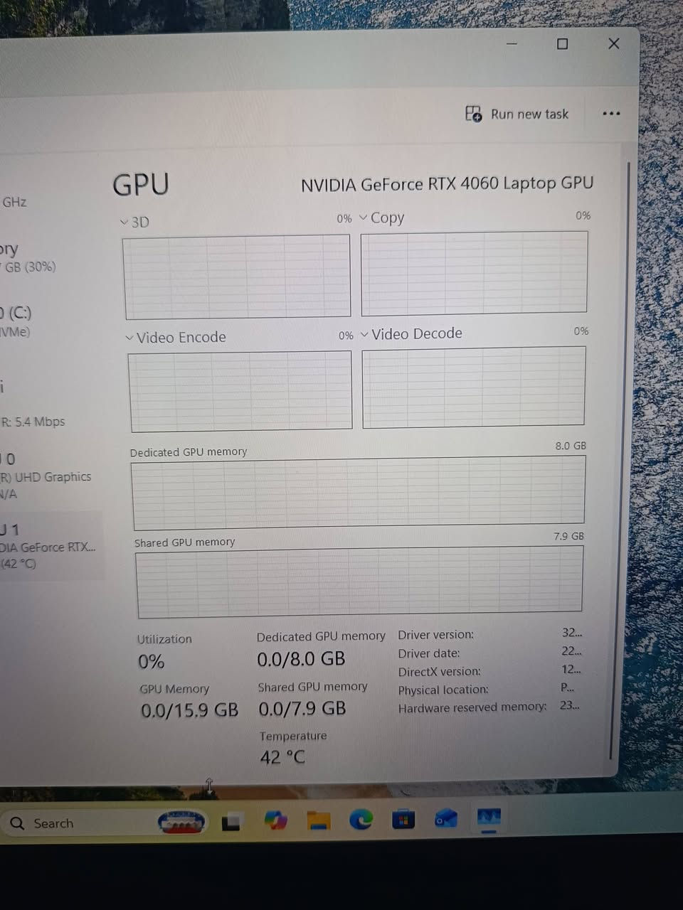 المعالج i7 13620H
الكرت شاشة rtx 4060 
الرام drr5 16G 
التخزين NVMe sdd 512g
الشاشة fhd 15.6 144hz
بطارية صحتها 95.98 
ملحقات كاملة كارتونة وشاحنة
السعر مليون و375
مكاني بغداد 
رقمي ***********
