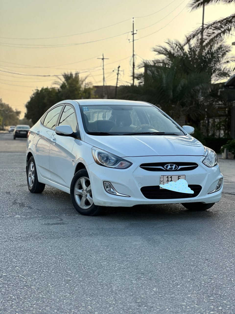 اكسنت خليجي مكينة 1600
ماشية(55كيلو حقيقي) سياره جدا نضيفة صبغ قطعة وحده فقط سبير منازل سياره احلى من الصور 
موصفات 
اشاير بالمري
حساسات 
تحكمات ستيرن 
كامرة اماي خلفي 
سعر 98وبيه مجال مكان عامرية بغداد للأستفسار ***********
