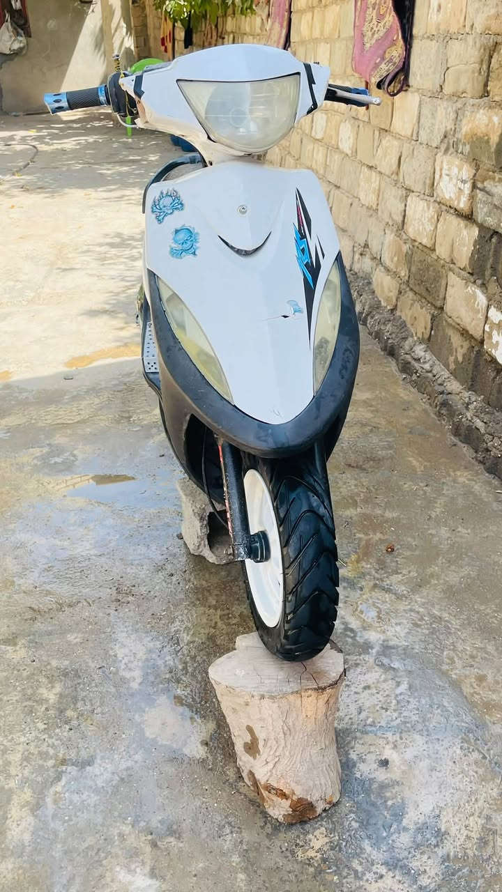 ماكس عدله شلعه معدل كلجات جدد بيها صالنصه رياضي وسلف. و ويل رياضي السعر 375 وبيها مجال قليل هـ ***********  وموجود خاص
