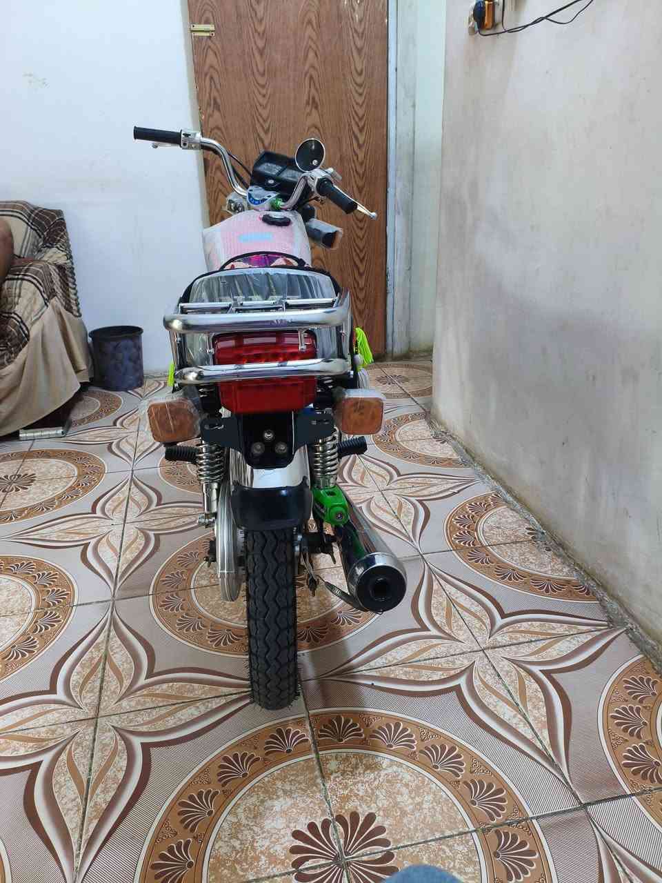 سلام عليكم اربعه كير شلامجه اصلي مديل 2023مكفوله المكان كوت وشراي يتصل هاذه رقمي ***********
