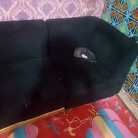 تخم اربع قطع البيع بية ضرار بصيطة رجلين مكسرة السعر 250الف الرقم 07714...