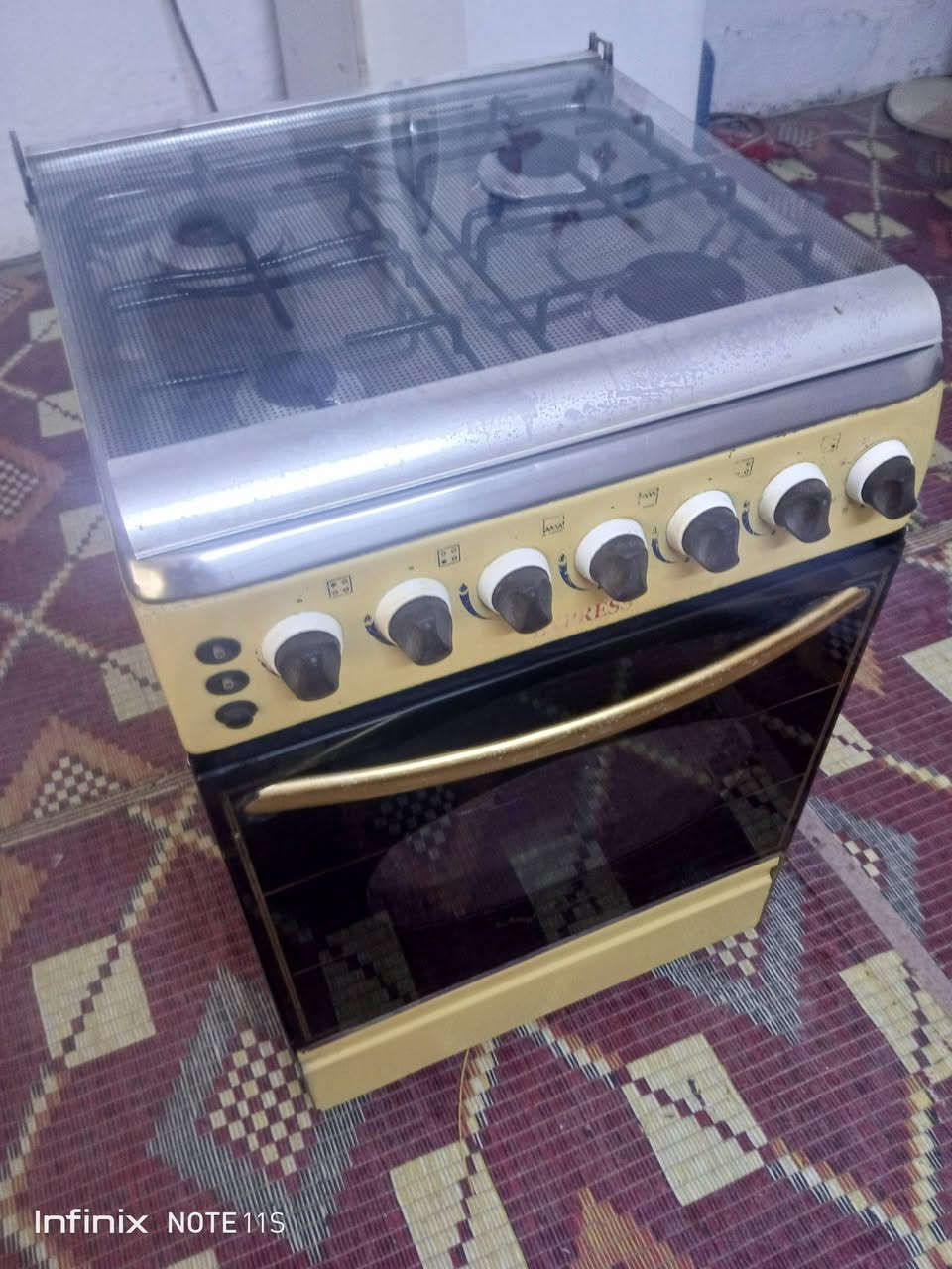 طباخ اربع مشاعل نظام بوري اخو الجديد نظيف كلش شغالة علفحص سعرة 80 للاستفسار وت ساب اتصال 

***********
***********
او علخاص توصيل موجود مكاني سبع البور

نص مكتوب في الصور:
- Infinix NOTE 11S