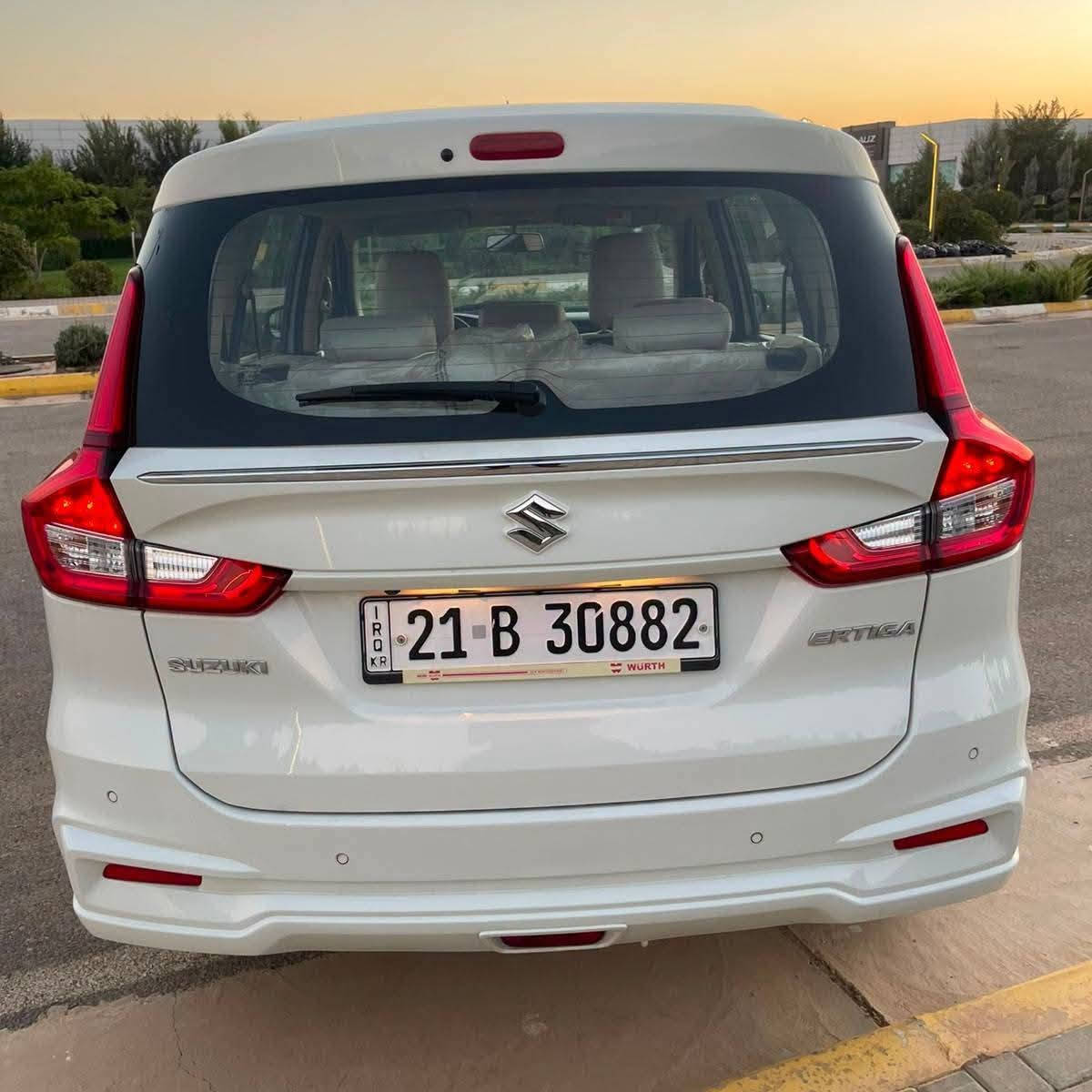 سوزوکی 2023 ضمان الشركة 31-8-2026
سوزوكي إيرتيجا ياباني 2023 (Suzuki Ertiga) فول مواصفات
✅ بصمة أبواب وتشغيل بصمة
✅ المسافة المقطوعة: 49 ألف كم (حقيقي)
✅ محدد سرعة (كروز)
✅ المحرك: 1.5 (4 سلندر) VVT - اقتصادي جداً
✅ ناقل الحركة: أوتوماتيك
✅ 3 صفوف مقاعد (7 راكب)
✅ تبريد مركزي، ديكور داخلي صاج (فورميكا)، كاميرا وحساسات (خلفية، يمين، يسار)، نظام مانع انزلاق
✅ السنوية مجددة لغاية 2029، والسيارة بشرط التحويل.
✅ البدي: تعديل بارد (PDR) في جاملغ السكن (جهة الراكب) مع قلم كاري بسيط فقط (بدون صبغ وبدون ضربة قوية).
✅ سيارة نظيفة جداً، حدادية ومحرك مكفولة (بدون أي أصوات أو طقطقة)، سيارة مال بيت ومكفولة.
💰 السعر: 133 ورقة ($13,300) - وبيها مجال بسيط
📍 الموقع: [السليمانية]
📞 رقم التواصل: *********** واتس اب
