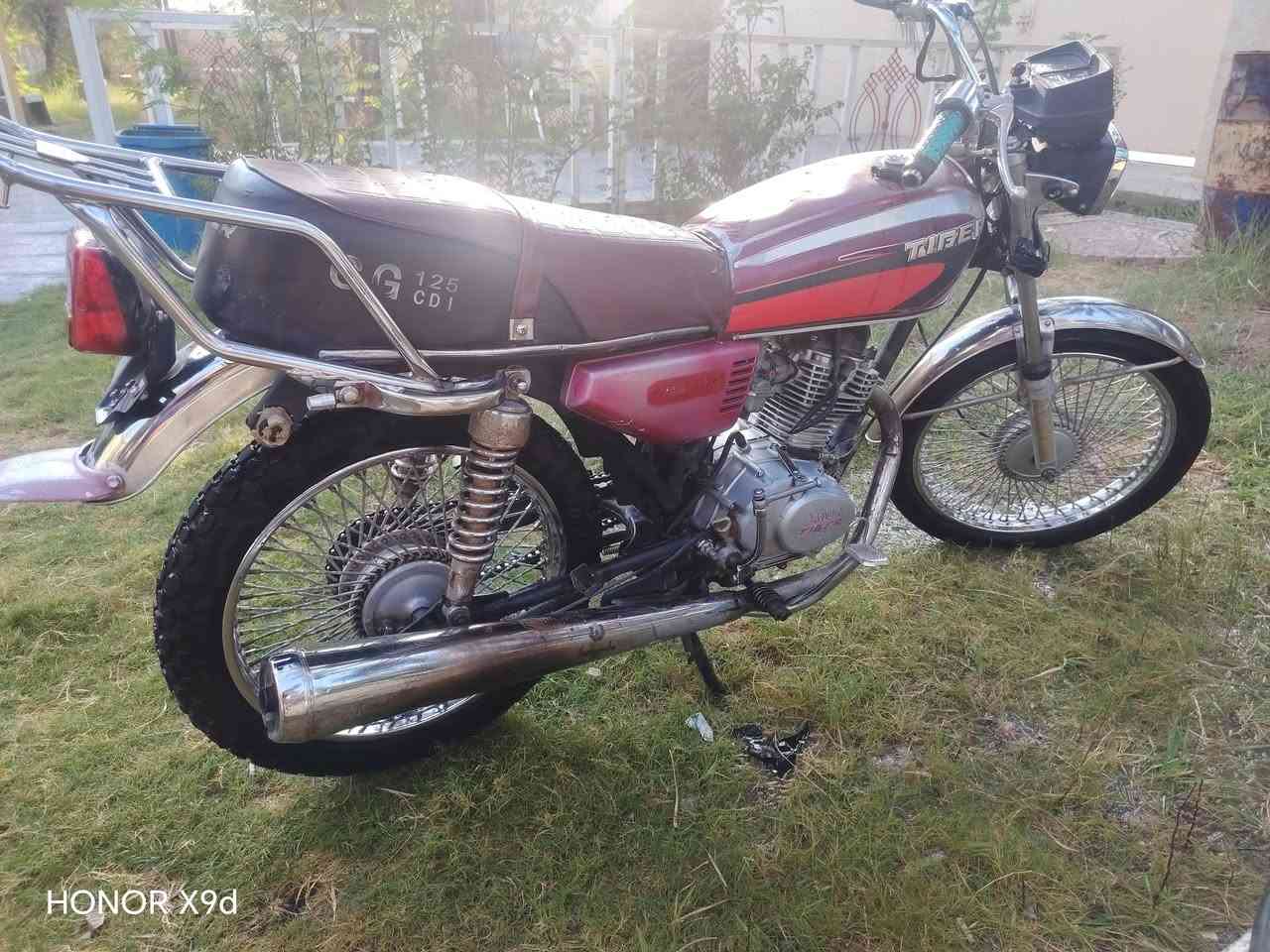 تايكر 21 دراجه نضيفه وجاهزه سعر 350 وبيها مجال مكاني بلدروز رقم ***********

نص مكتوب في الصور:
- HONOR X9d