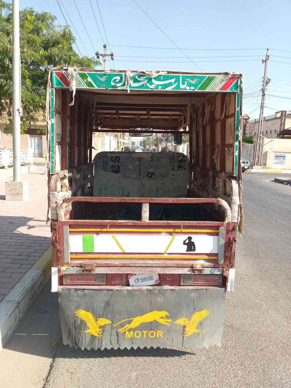 السلام عليكم ستوته للبيع موديل ١٩ وبيها فطر بل ركبه وملحوم سعر مليون ونص المكان الرمادي  ***********

